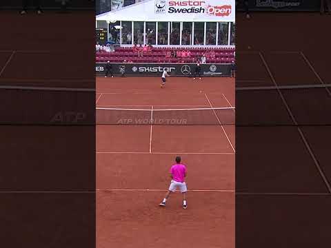 Best Opening Point In A Tennis Match Ever?!