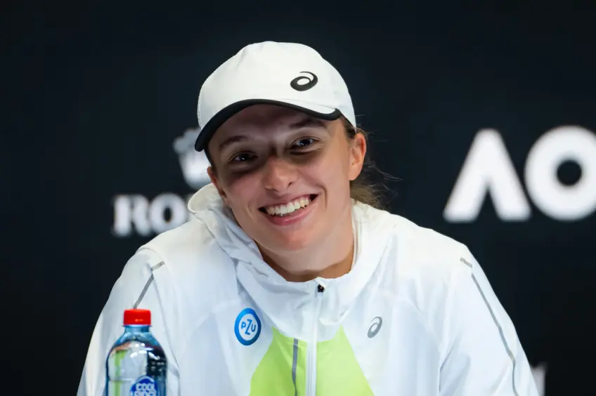 Iga Swiatek joins Serena Williams, Steffi Graf on exclusive ranking milestone list