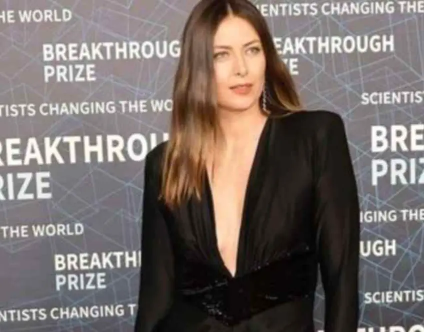 Maria Sharapova on the red carpet: a sublime vision of class