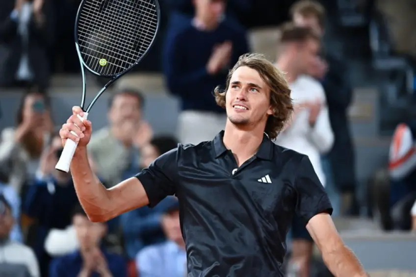 Roland Garros: Alexander Zverev returns into semi-final