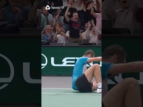 UNBELIEVABLE Gasquet Diving Volley!